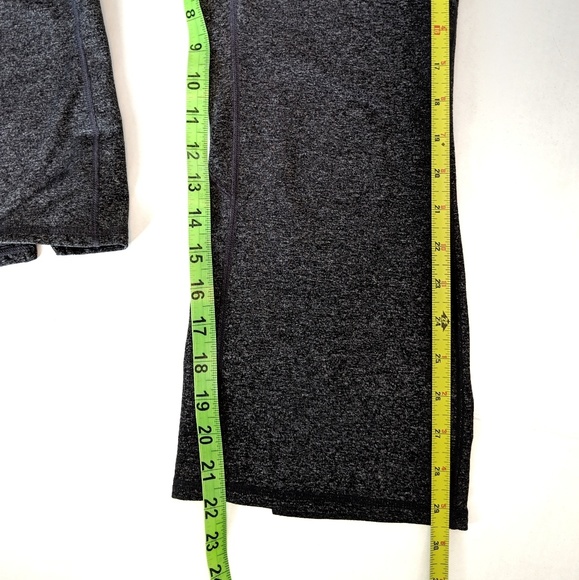 Athleta split Capri yoga - Picture 4 of 4